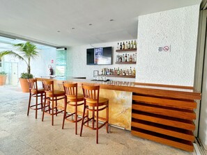 Bar (in der Unterkunft)