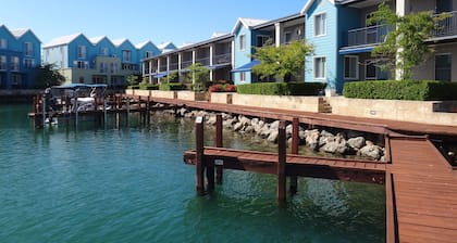 C Mandurah Resort