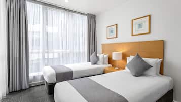 Two Bedroom Apartment | 1 bedroom, in-room safe, desk, laptop workspace
