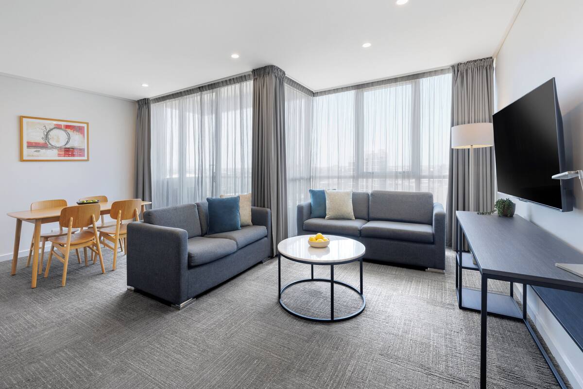 Deluxe Two Bedroom Two Bathroom Apartment | Living area