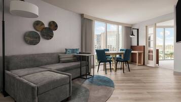1 Schlafzimmer, Pillowtop-Betten, Schreibtisch