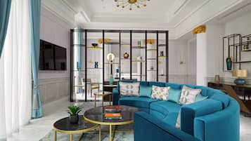 Presidential Suite, 1 Double Bed, City View | 1 bedroom, minibar, in-room safe, desk