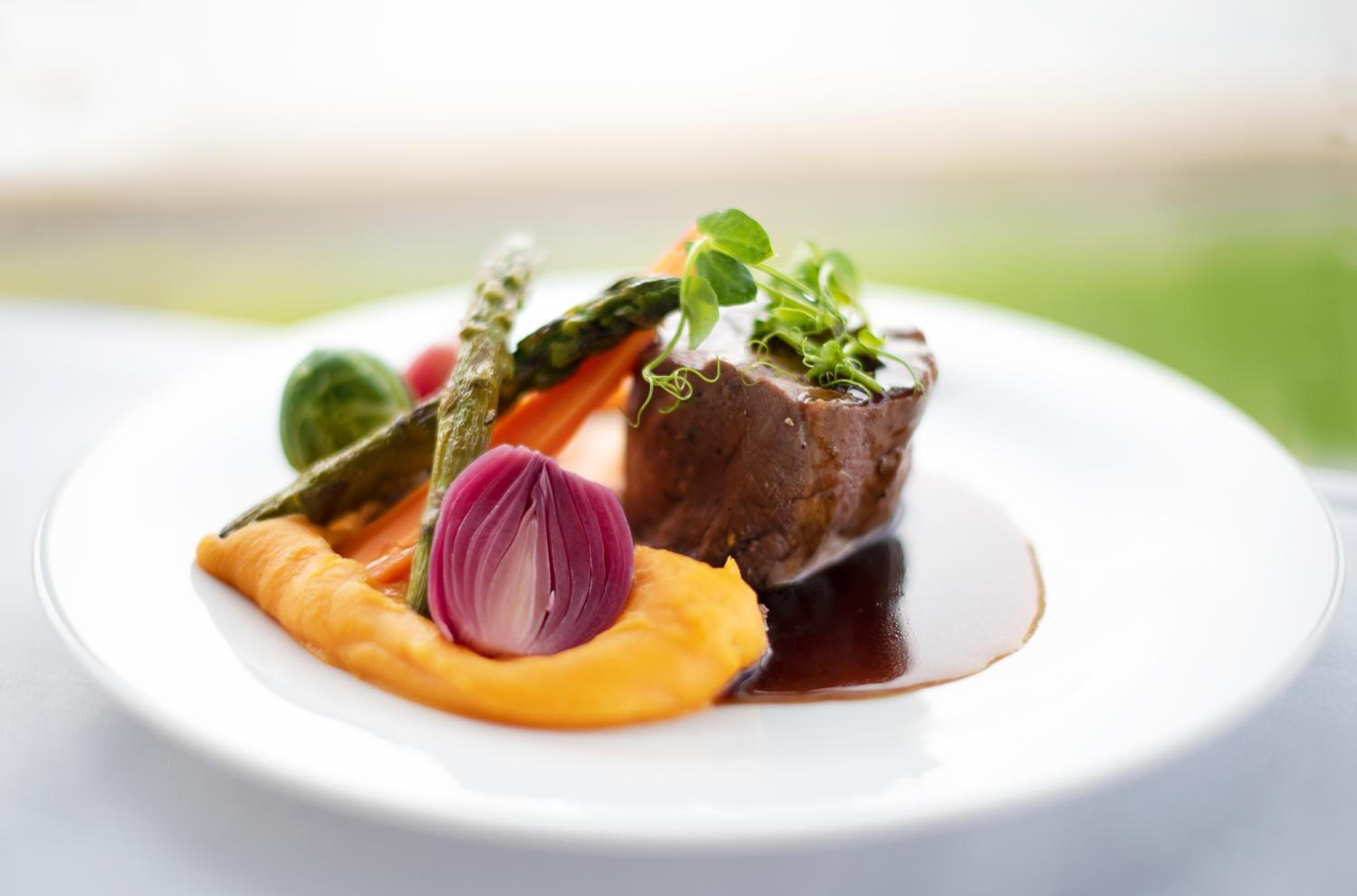 breakfast and dinner served