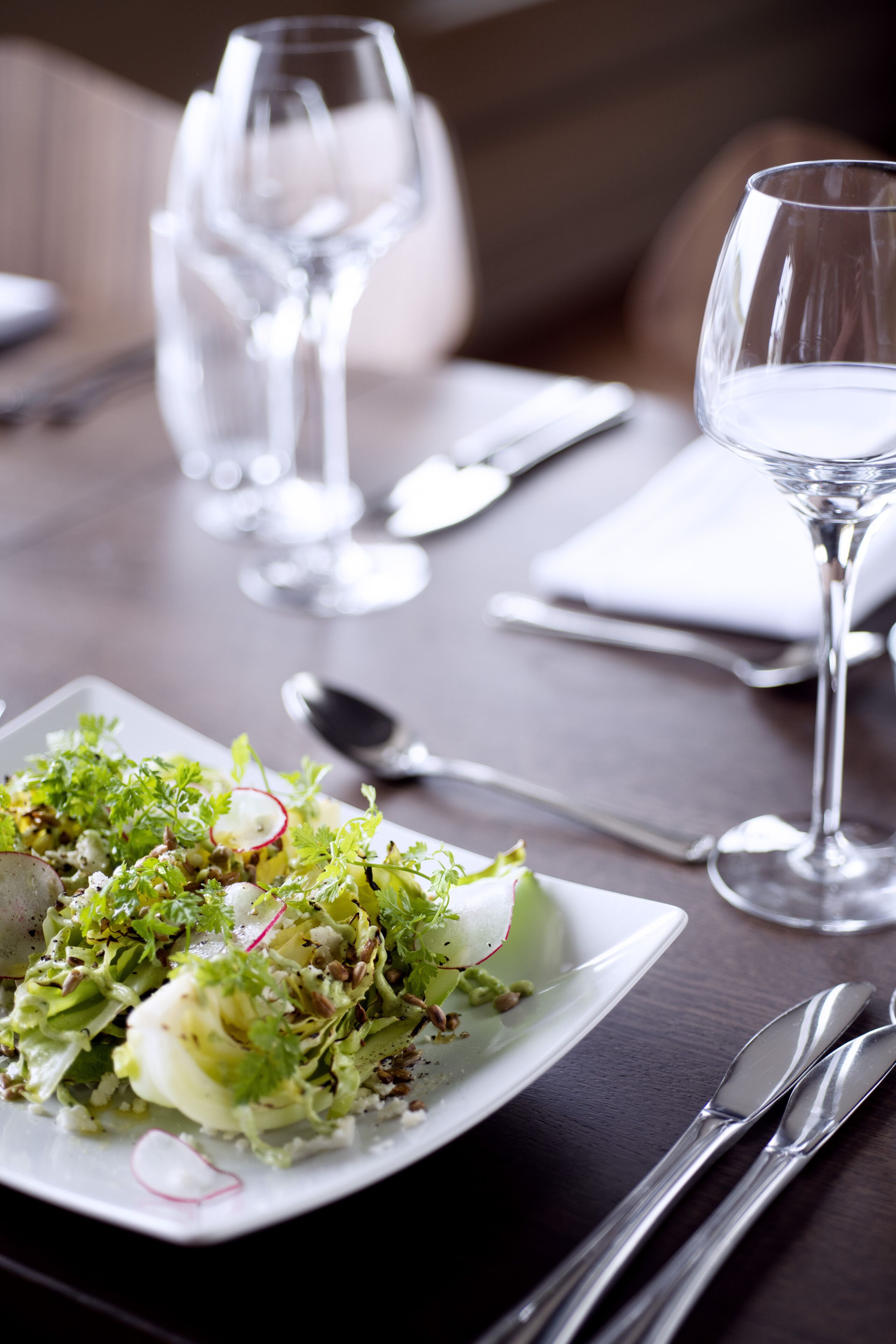 breakfast and dinner served