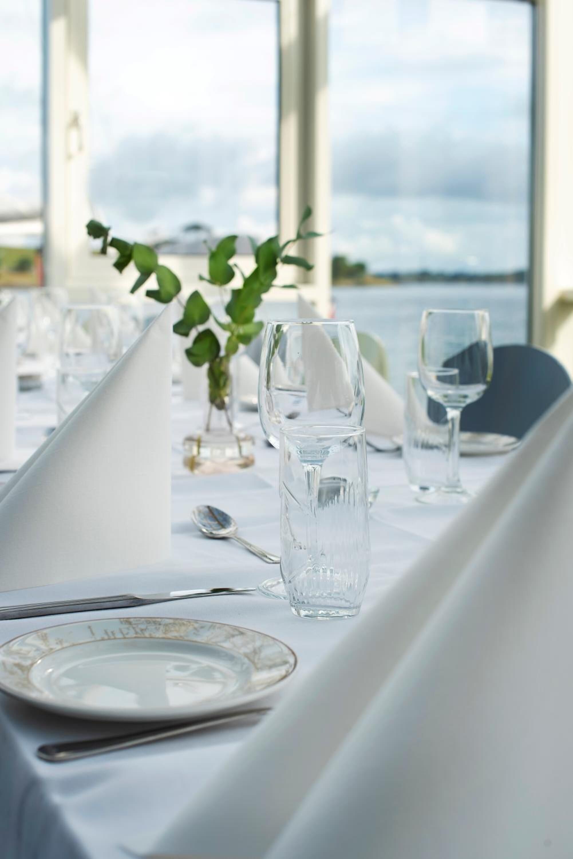 breakfast and dinner served