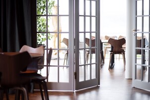 Se sirven desayunos y cenas