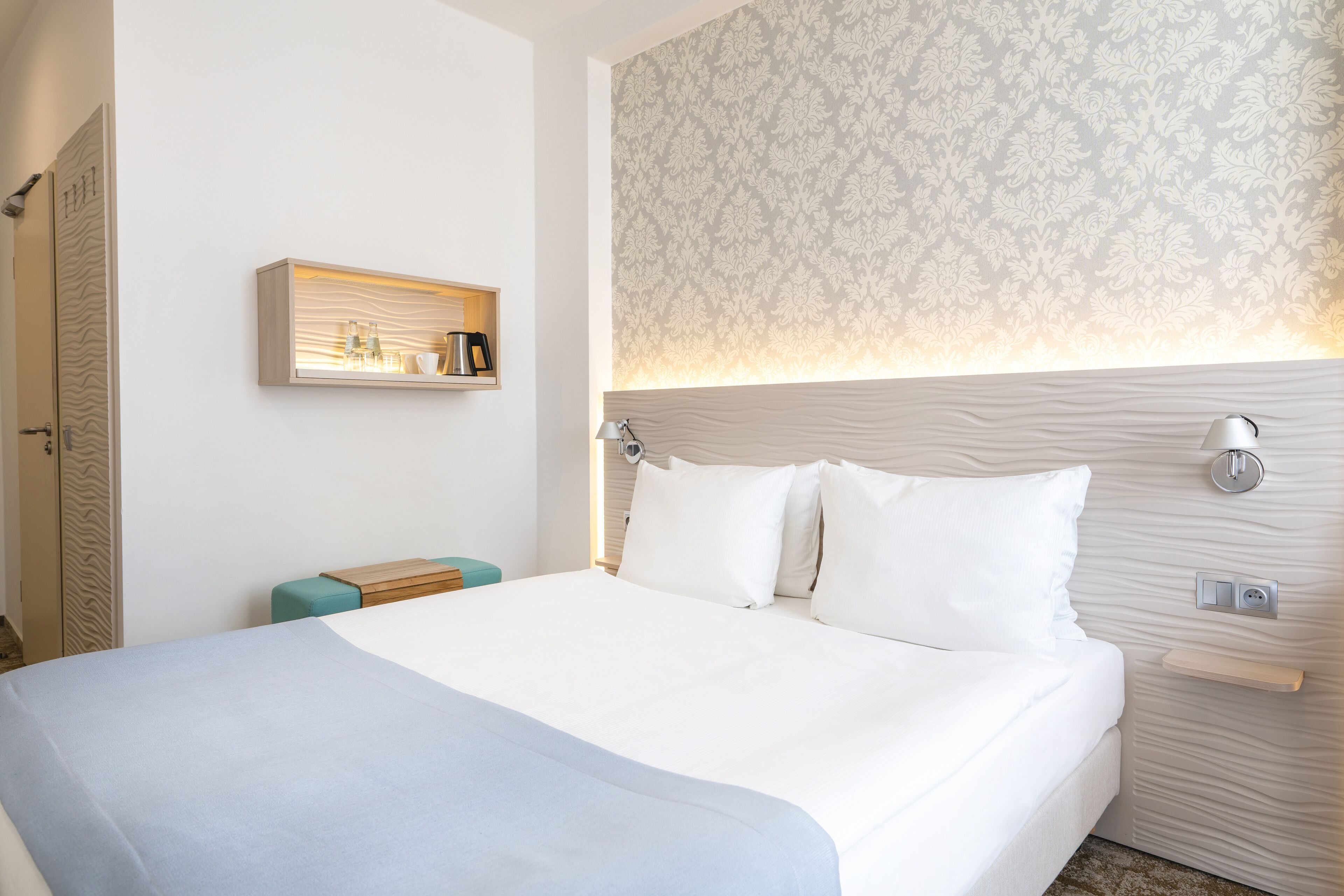 standard double room | in-room safe, desk, laptop workspace, blackout curtains