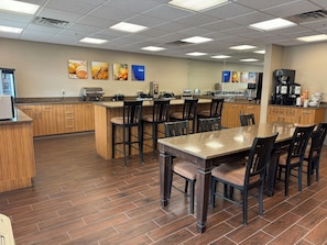 Free daily continental breakfast