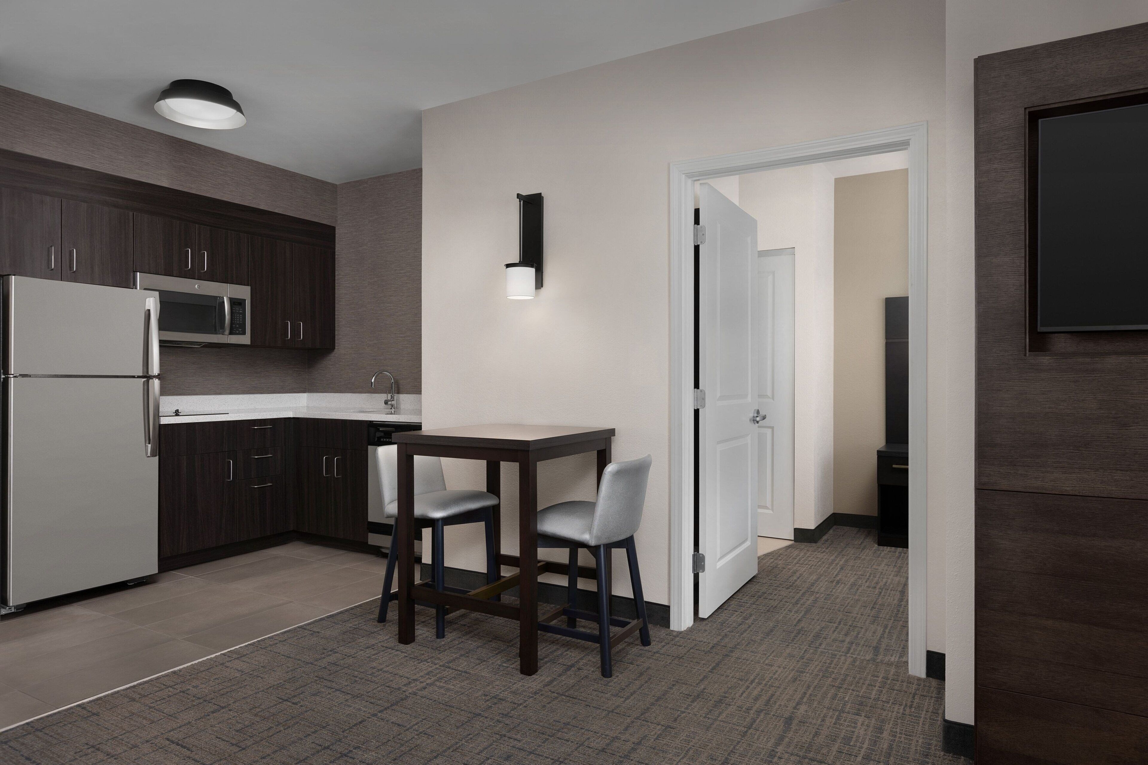 1 bedroom, in-room safe, desk, iron/ironing board