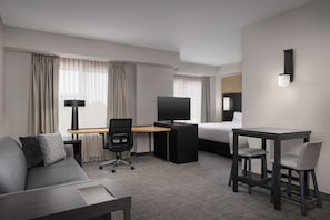 In-room safe, desk, iron/ironing board, free cribs/infant beds