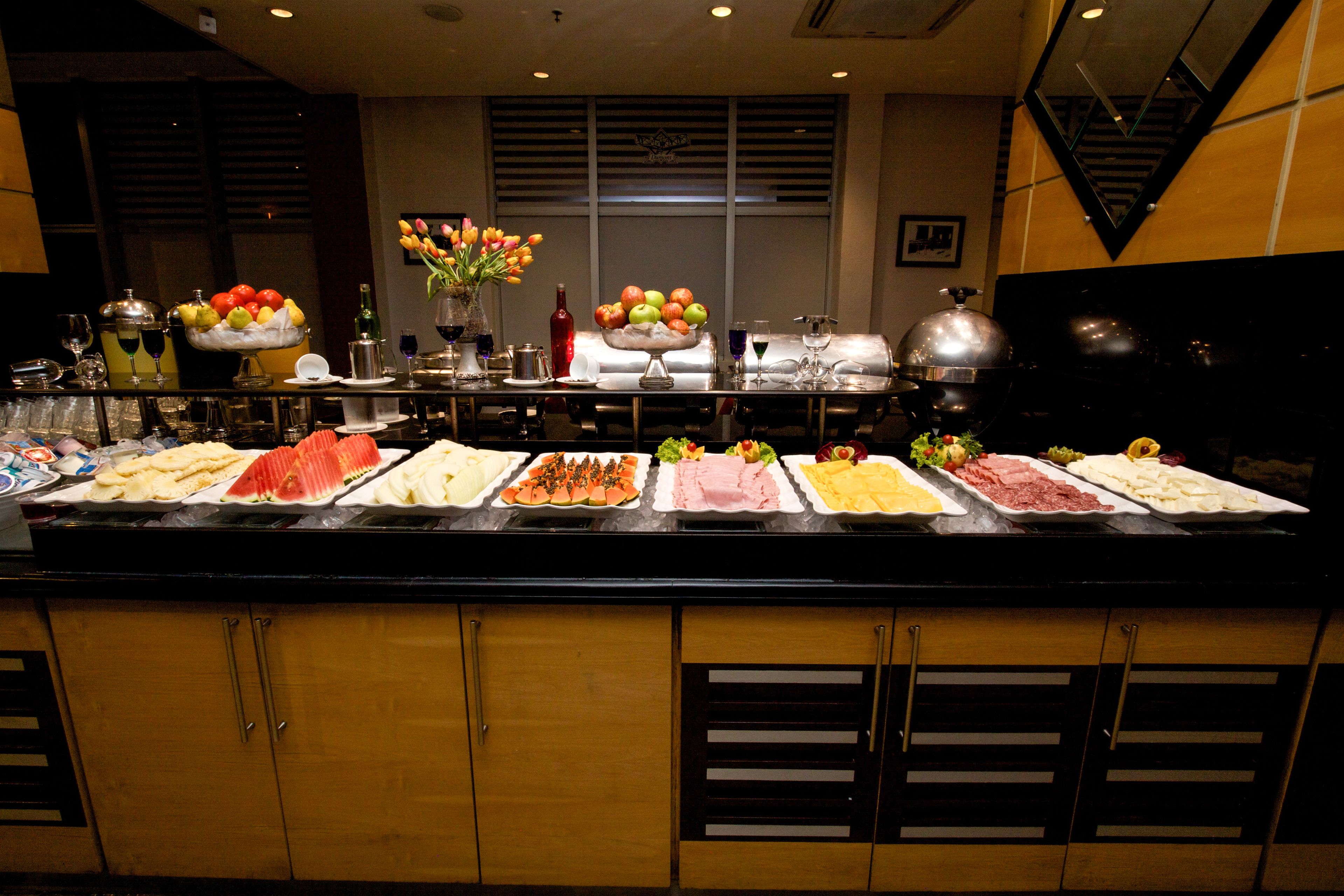 daily self-service breakfast (brl 61.00 per person)