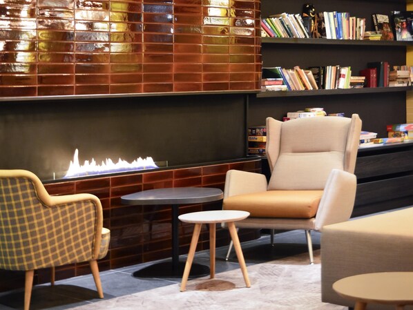 Bar (on property) - Novotel Poznan Centrum (Poznan)