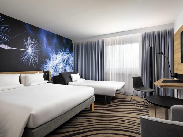 Superior Room, 1 Queen Bed with Sofa bed