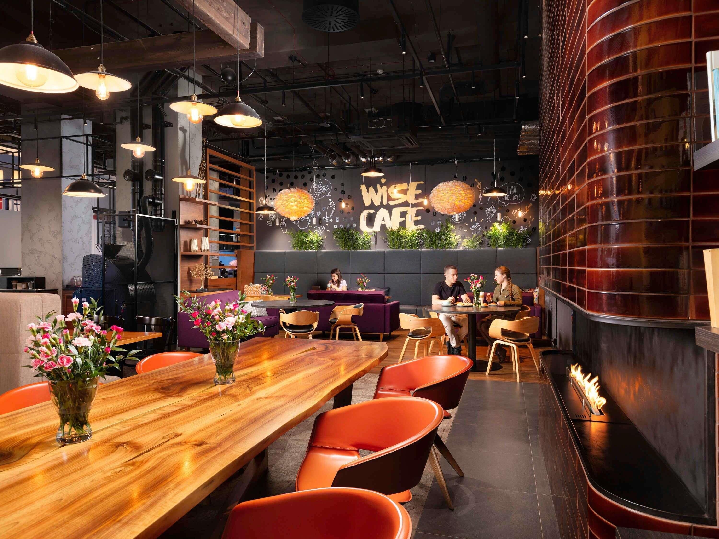 Serveert lunch en diner