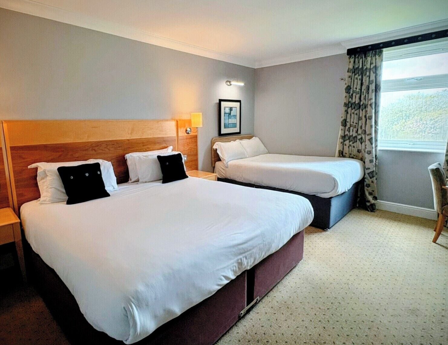 Ambassador Room  | In-room safe, desk, laptop workspace, blackout drapes