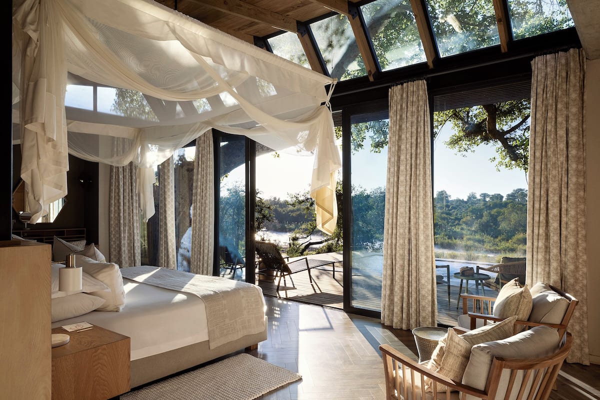 Suite (River Suite)