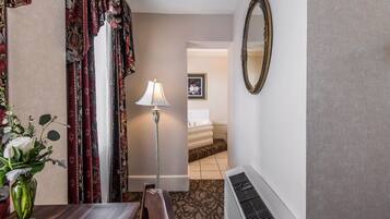 Pillowtop beds, in-room safe, desk, laptop workspace