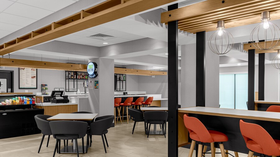 Holiday Inn Cleveland by IHG