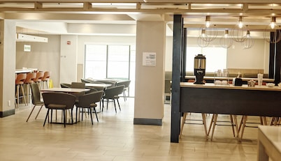 Holiday Inn Cleveland by IHG