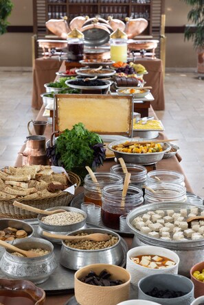 Free daily buffet breakfast - Armada Istanbul Old City Hotel (Istanbul)