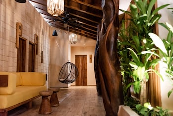 Sauna, body treatments, hot stone massages, deep-tissue massages at The Reef Playacar Beach Resort & Spa