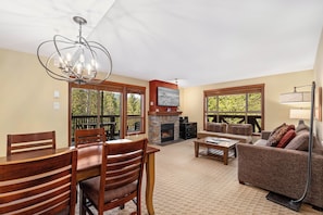 Appart'hôtel, 1 chambre | Coin séjour