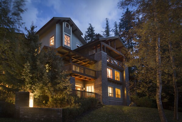 Front of property – evening/night