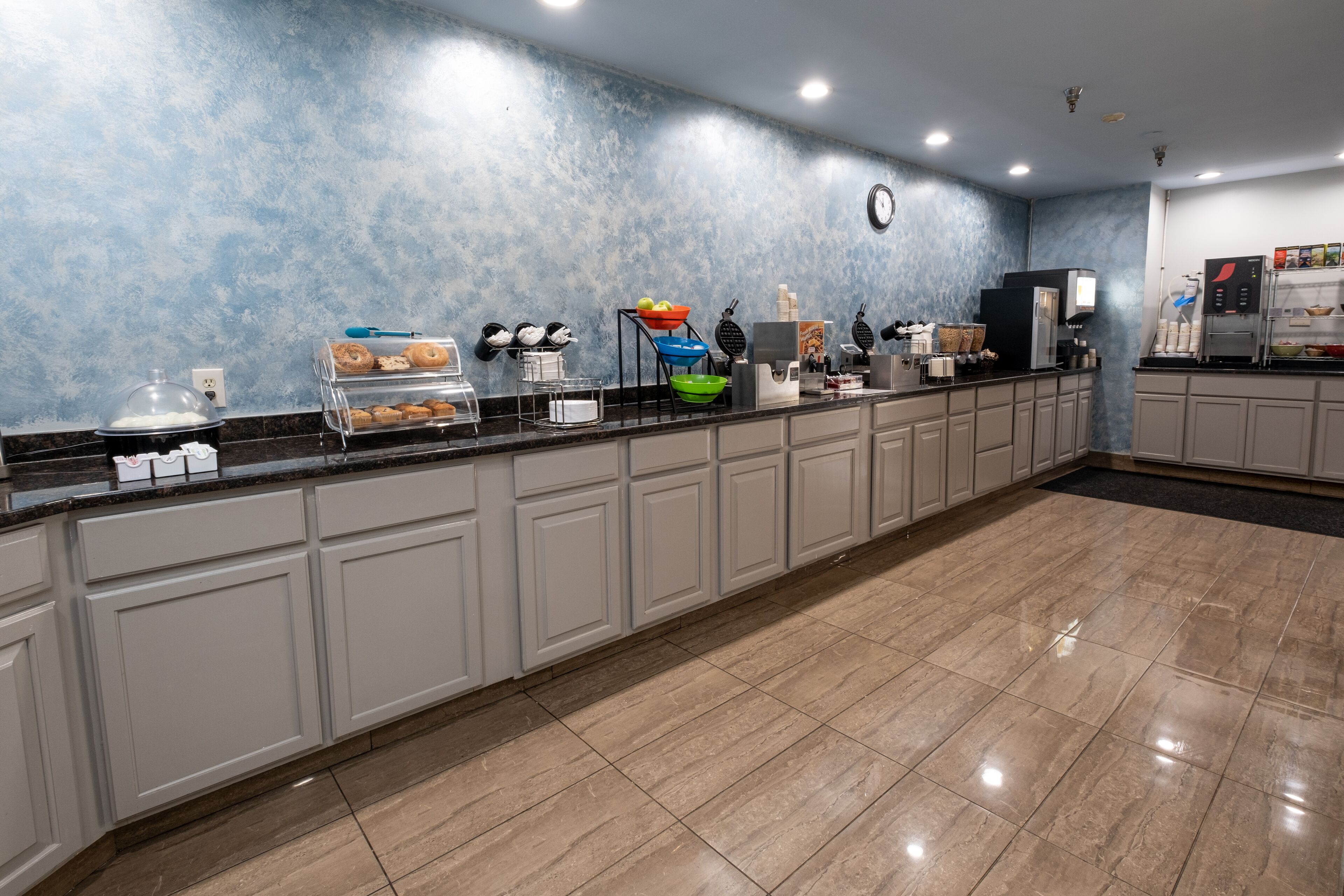 Free daily self-serve breakfast