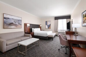 Pillowtop beds, in-room safe, desk, laptop workspace - Best Western Plus Downtown Inn & Suites (Houston)