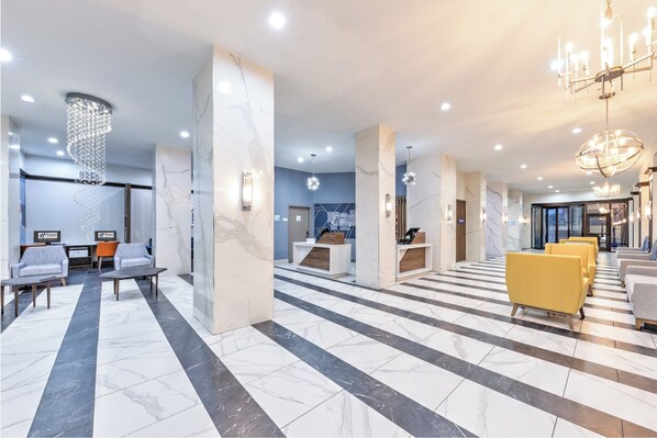 Exterior - Holiday Inn Express Dallas Downtown by IHG (Dallas)