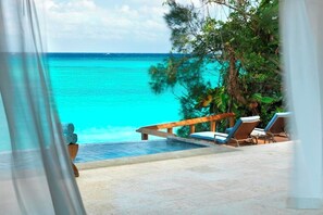 Cottage (Seven) | Premium bedding, in-room safe, iron/ironing board, free WiFi - Jamaica Inn (Ocho Rios)