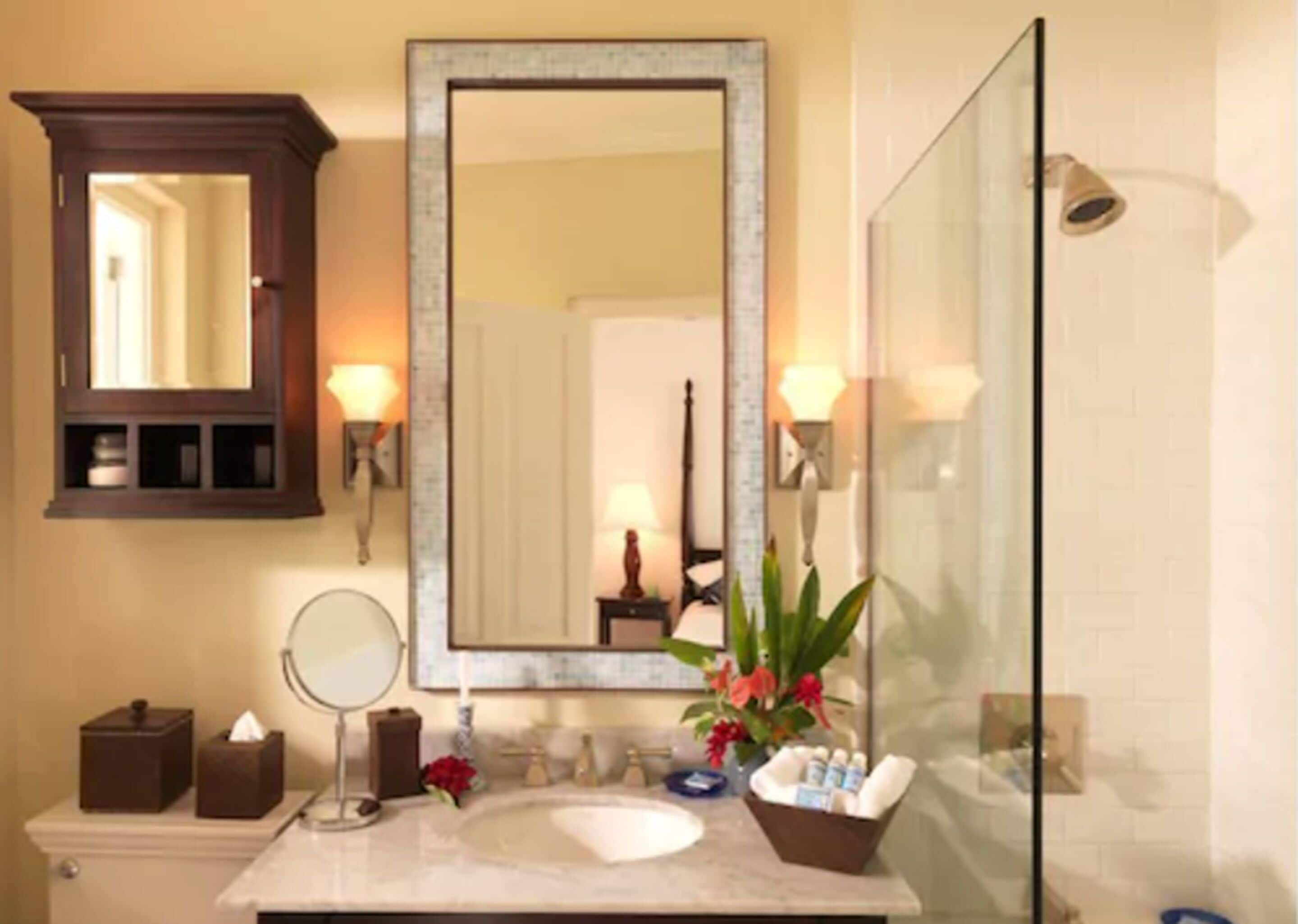 Designer toiletries, hair dryer, bathrobes, towels