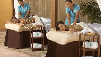 Salas para tratamentos a dois, sauna seca, banheira de hidromassagem