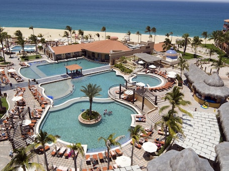 Private beach, sun-loungers, beach towels, beach massages