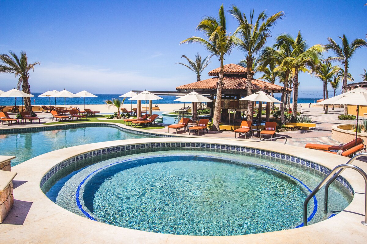 8 Captivating Cabo San Lucas All-Inclusive Family Resorts (2023)