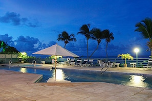 Outdoor pool, sun loungers