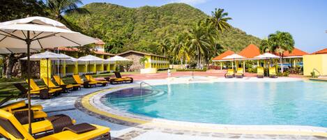 子供用の遊び場 - 屋外