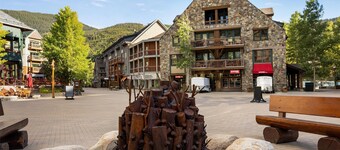 Hyatt Place Keystone / Dillon