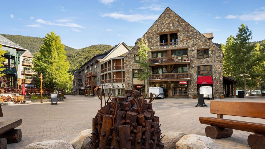 Hyatt Place Keystone / Dillon