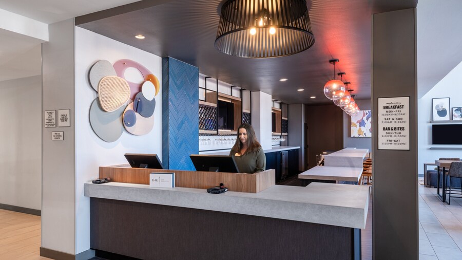 Atwell Suites Austin Airport by IHG