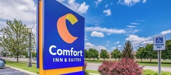 Comfort Inn & Suites Fairborn near Wright Patterson AFB