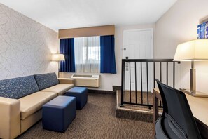 Standard Room, 1 Queen Bed, Non Smoking, Refrigerator & Microwave (with Sofabed) | 1 bedroom, down comforters, desk, laptop workspace