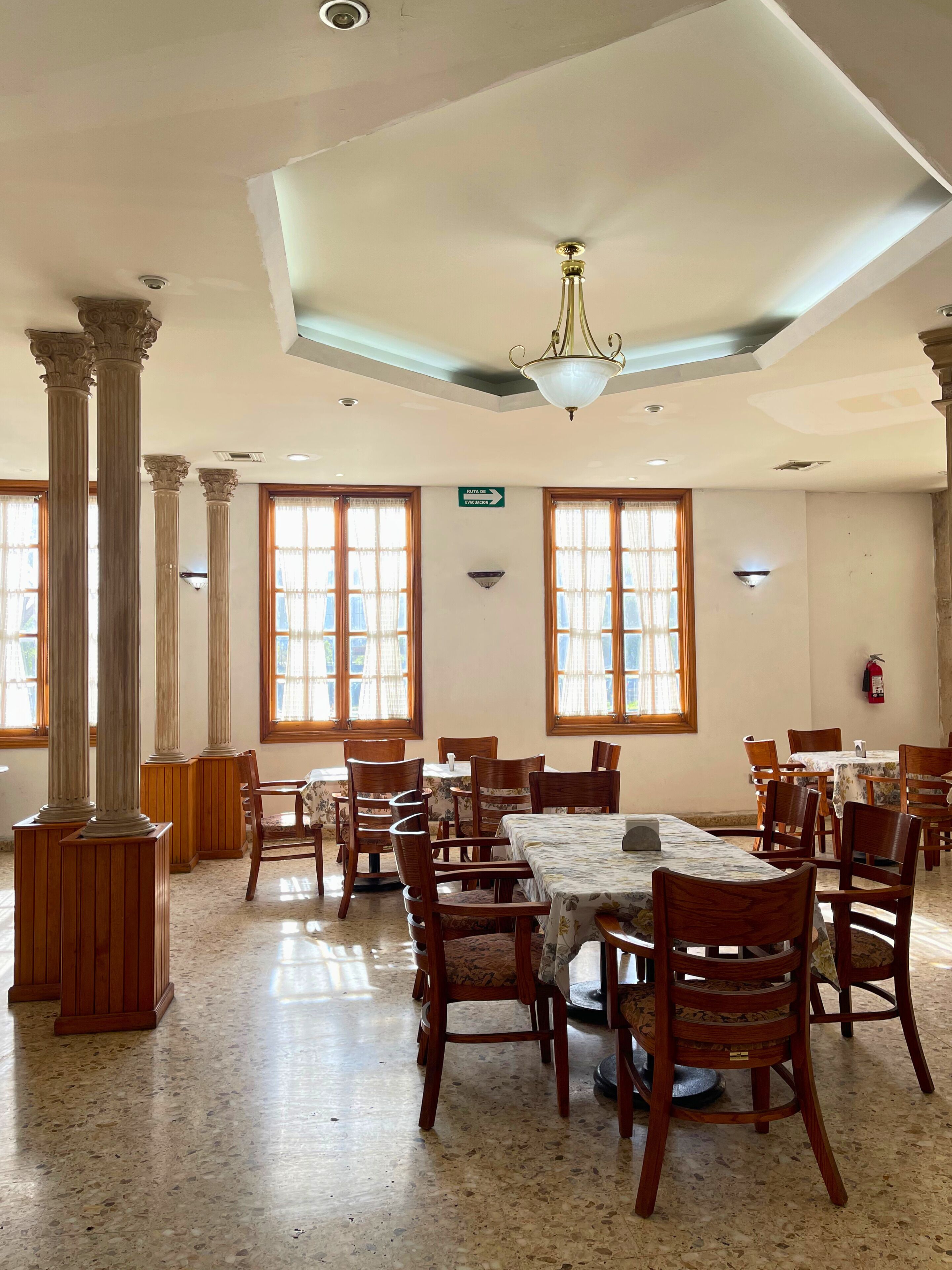 Se sirven desayunos, comidas y cenas 