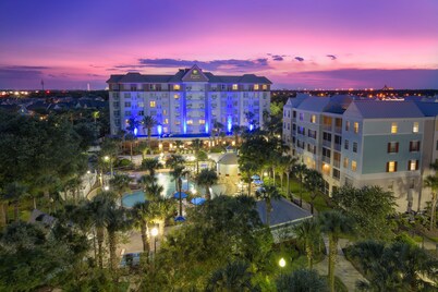 Holiday Inn Express & Suites S Lake Buena Vista by IHG