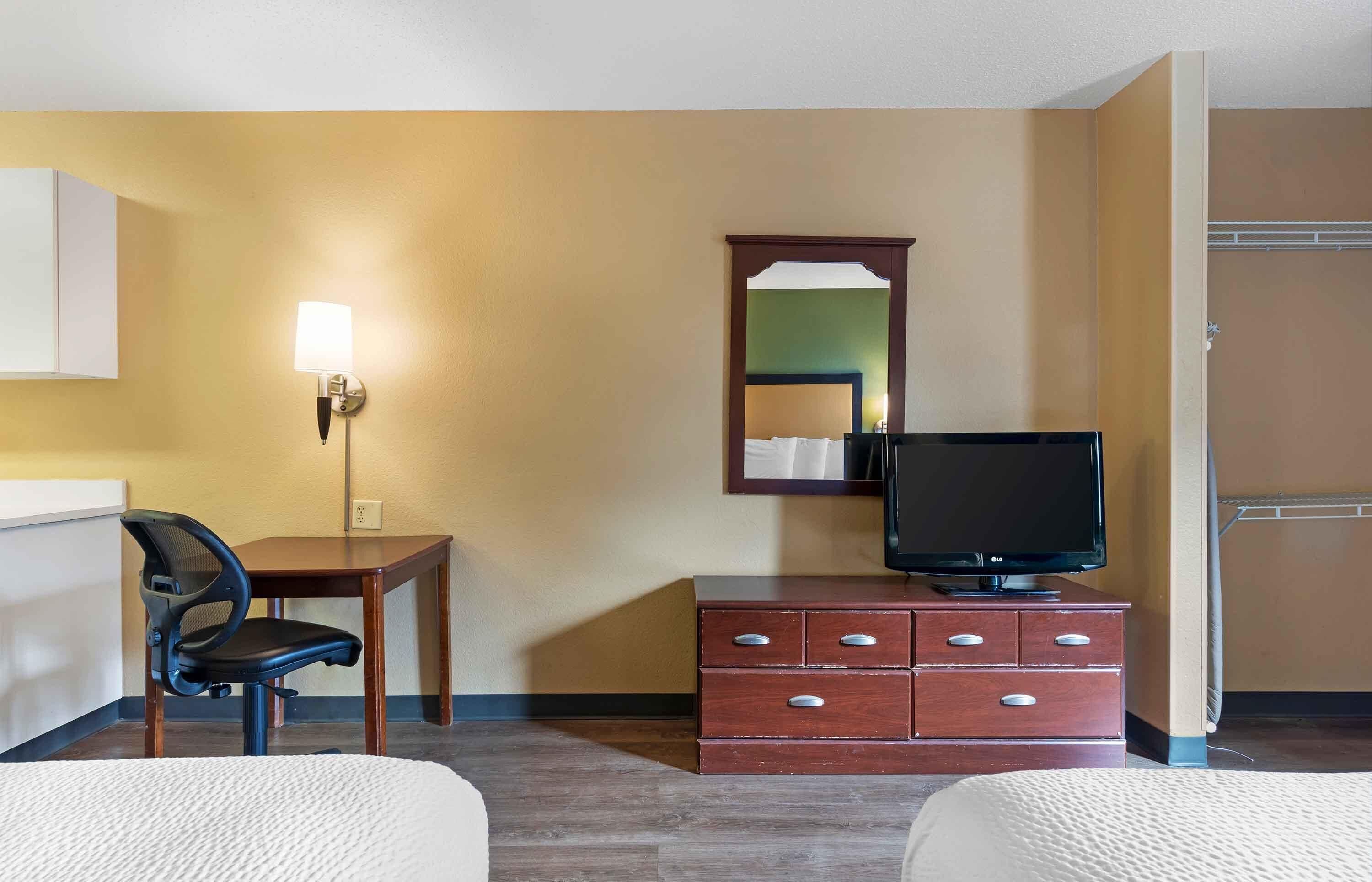 Photo - Extended Stay America Suites Savannah Midtown