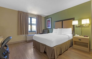 Studio, 1 queensize bed, toegankelijk voor mindervaliden, niet-roken | Een bureau, een strijkplank/strijkijzer, gratis wifi, beddengoed