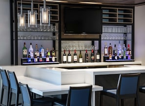 Bar (in der Unterkunft)