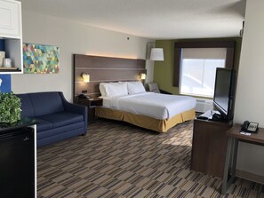 Executive Room, 1 King Bed, Non Smoking - Holiday Inn Express & Suites Quakertown - Allentown Area by IHG (Quakertown)