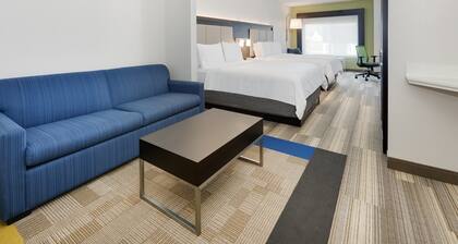 Holiday Inn Express & Suites Dublin by IHG