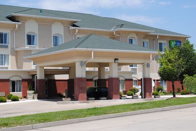 Holiday Inn Express Boonville by IHG